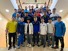 Сборная Казахстана по тяжелой атлетике тренируется в Алматинской области