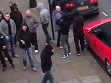 Люди в масках атаковали анархистов в особняке российского миллиардера