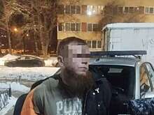 В Петербурге пьяный мужчина устроил дебош в бане и угрожал сотруднице