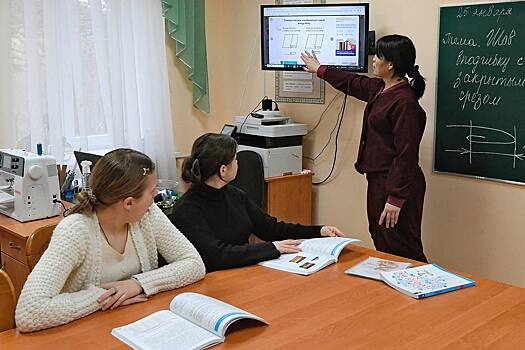 В России предложили официально закрепить минимальную доплату наставникам