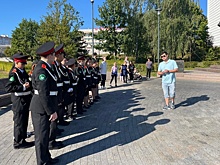 В парке Победы возложили цветы к памятнику маршалу К. К. Рокоссовскому