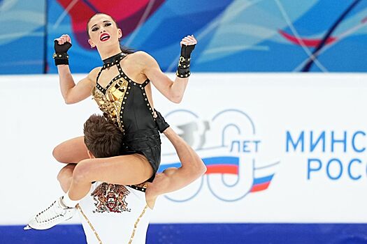 Фигуристка Аннабель Морозов, дебют за США после ухода из России: кто партнёр, почему снялись, результаты