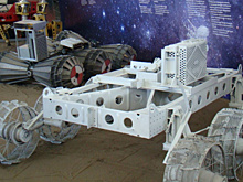 В Тольятти открылась выставка "Космический десант" об освоении космоса и технике ВДВ