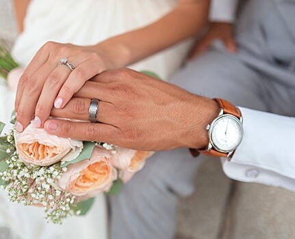 Пары любого возраста и пола смогут пожениться 14 февраля