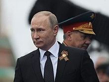 Путин поздравил россиян с Днем Победы