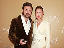 Дети от Прилучного, вуаль на лице и смена нарядов: Муцениеце показала видео со свадьбы с Дрангой