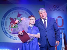 Александр Жирков поздравил работников и ветеранов алмазной промышленности