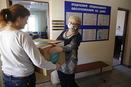 Фонд «Вольное Дело» направил 250 тысяч медицинских масок в города Урала и Сибири