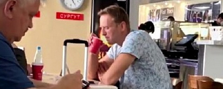 Врачи сами ввели Навального в медикаментозный сон