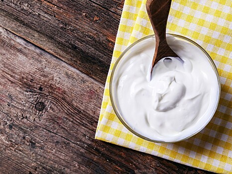 Впервые за пять лет сметана начала догонять йогурт по потреблению