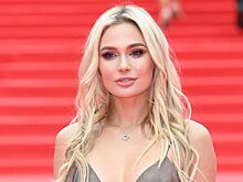 Звезда «Универа» Наталья Рудова пришла на вечеринку в образе вампира