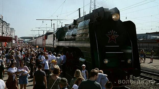 Более 3000 человек посетили поезд-выставку на паровозной тяге в Вологде