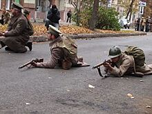 Красноармейцы и русские витязи сошлись на поле боя в Сургуте