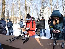 Более 350 школьников стали участниками военно-патриотической игры «Виват, Победа!» в Вологде
