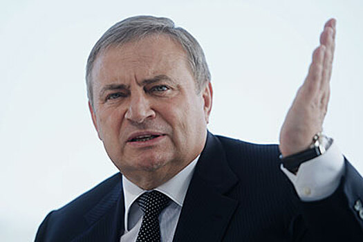 Анатолий Пахомов