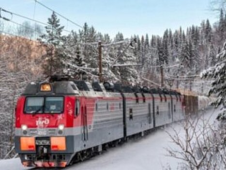 Поезд «Легенда Урала» перевез более 2 тысяч пассажиров в новогодние каникулы в Башкирии