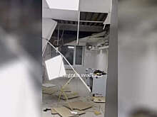 Во Владивостоке в студенческом общежитии рухнул потолок на кухне