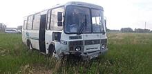 Автобус с пассажирами попал в аварию под Омском: есть пострадавшие
