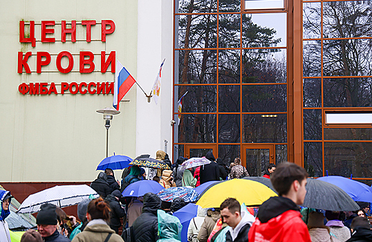 В Москве и Подмосковье выстроились очереди на сдачу крови для пострадавших при теракте в «Крокусе»