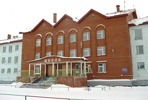 Поставщик требует у школы-интерната на Ямале рассчитаться за испортившиеся продукты