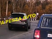 Водителя, проскочившего переезд на ул. Совхозной, накажут