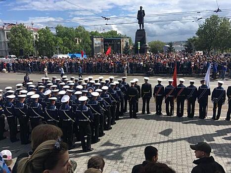 Шествие воинов города-героя