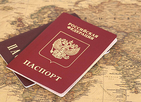 Россиян могут посадить за порчу паспорта