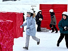 Масштабная снежная битва развернулась сегодня на Воробьевых горах