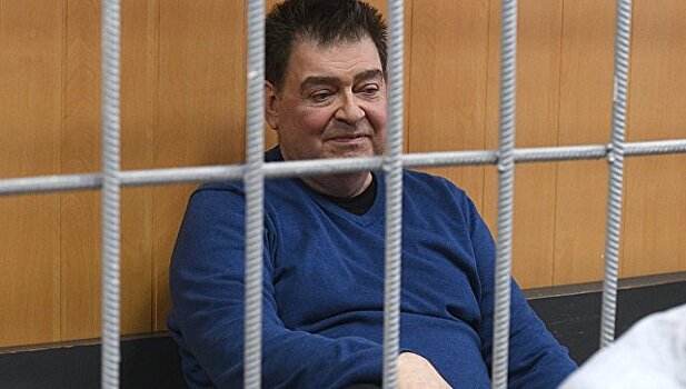 Суд продлил арест экс-депутата по делу о хищении 2,5 миллиардов рублей