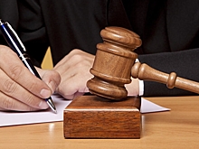 Пытался ударить: в Ростовской области мужчину осудили за оскорбление полицейских