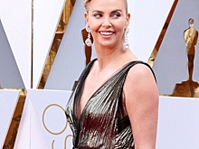 Шарлиз Терон лишилась голливудской улыбки