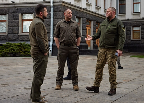 NYT: на Украине растет раскол между военным и гражданским руководством