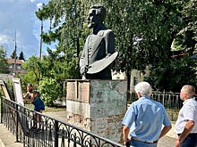 В Пензе демонтировали памятник Константину Савицкому