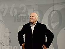 «На 90 лет — 90 тысяч. Он так радовался»: подруга Зельдина рассказала о тяжелой жизни актера