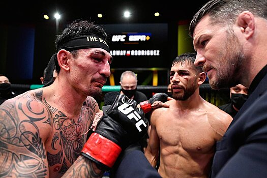 Холлоуэй в ярком бою победил Родригеса на турнире UFC Вегас 42