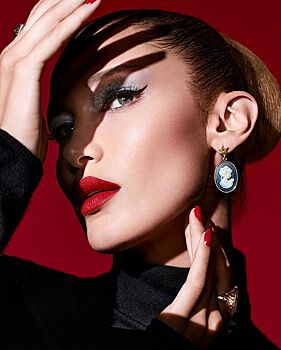 Белла Хадид снялась в рекламной кампании Dior Beauty, посвященной Хеллоуину