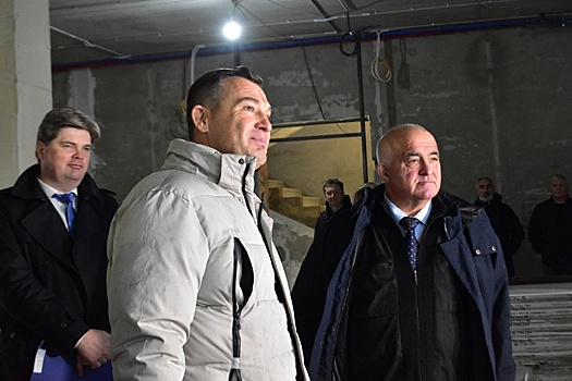Сергей Ситников в ходе рабочей поездки посетил  строительство 5-звездочного отеля