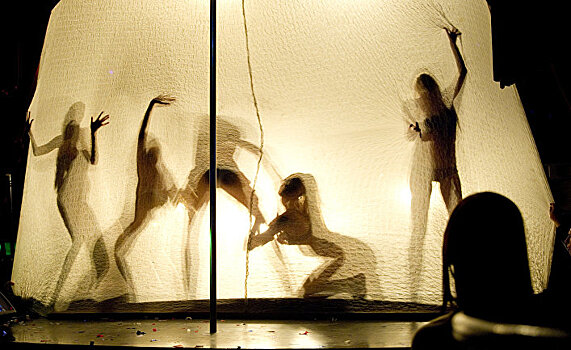 Кто получит пять лет тюрьмы за разговоры о сексе