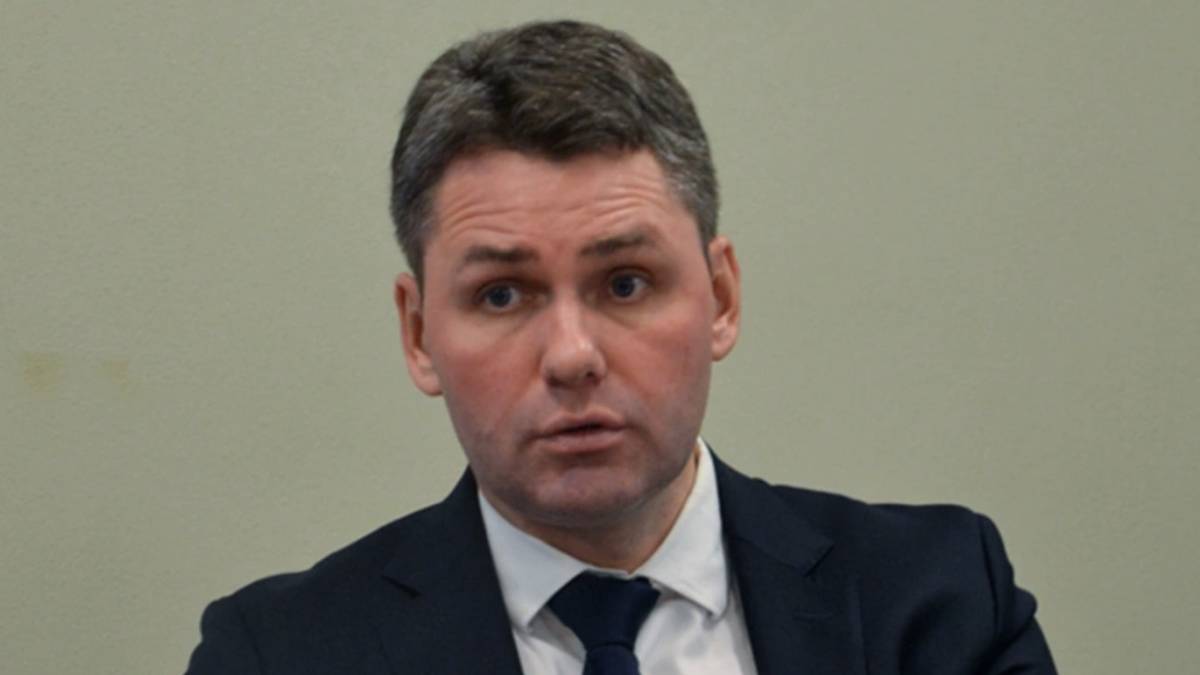 Директора по дистрибуции издательства Эксмо отпустили после допроса