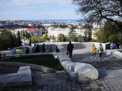 Половина Севастополя осталась без света