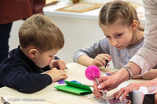 В Черемушках научат детей мастерить поздравительную открытку к 23 февраля