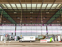 В Берлине на 9 лет позже запланированного открылся аэропорт имени Вилли Брандта