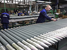 Жителей ХМАО зовут делать оружие на оборонные предприятия России