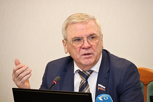 Евгений Люлин: 2026 году нижегородские депутаты продолжат борьбу с «разливайками»