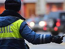 Автомобиль сбил группу пешеходов в Петербурге