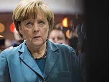 Меркель признала вину в поляризации общества в Германии