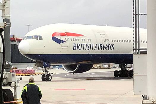 Пассажиров British Airways выгнали с рейса из-за сыпи у ребенка