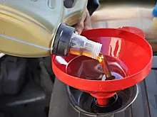 Почему нужно чаще менять моторное масло?