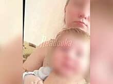 RT поговорил с душившей ребёнка на камеру женщиной из Каменска-Уральского