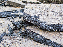Власти отреагировали на разрушение трассы в Кузбассе после инцидента с грузовиком